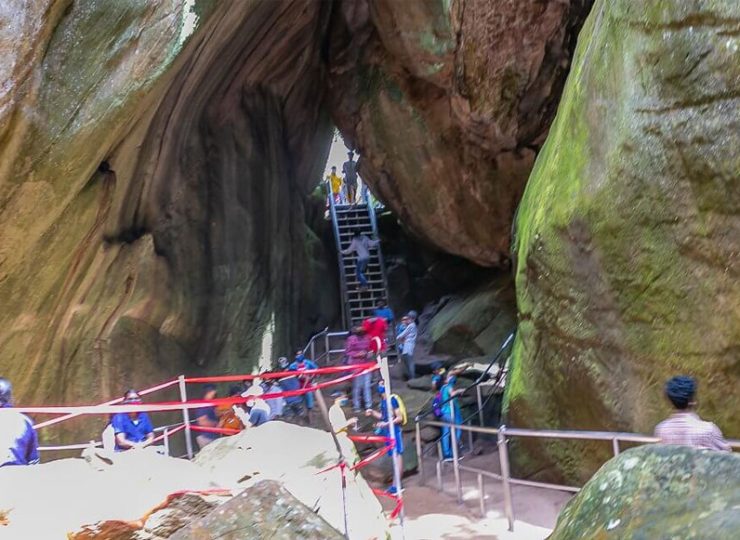 edakkal-caves